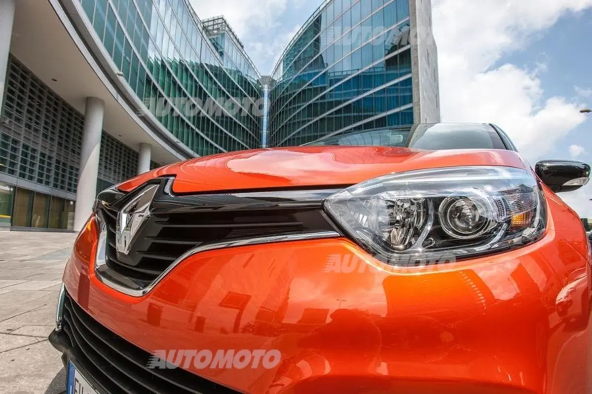 Renault Captur Project Runway. Ancora più stile e personalità per la crossover francese (46)