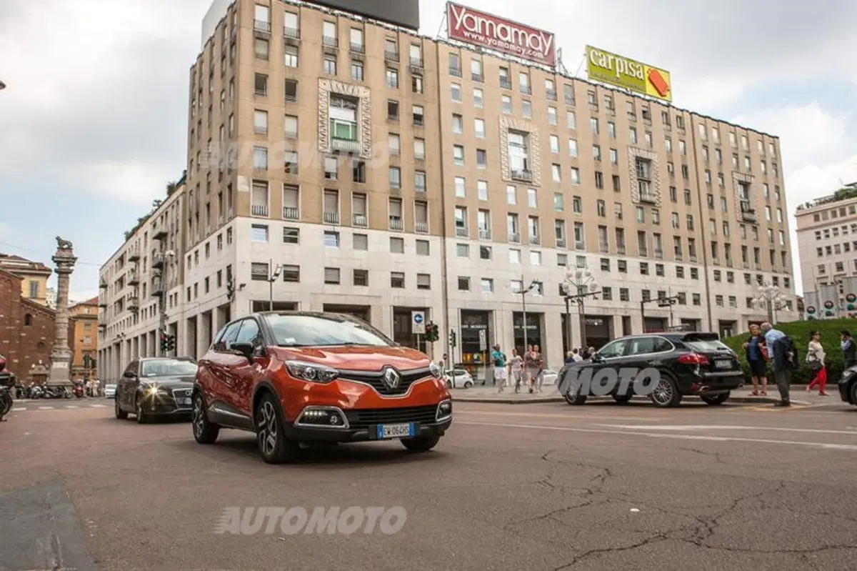 Renault Captur Project Runway. Ancora più stile e personalità per la crossover francese (51)