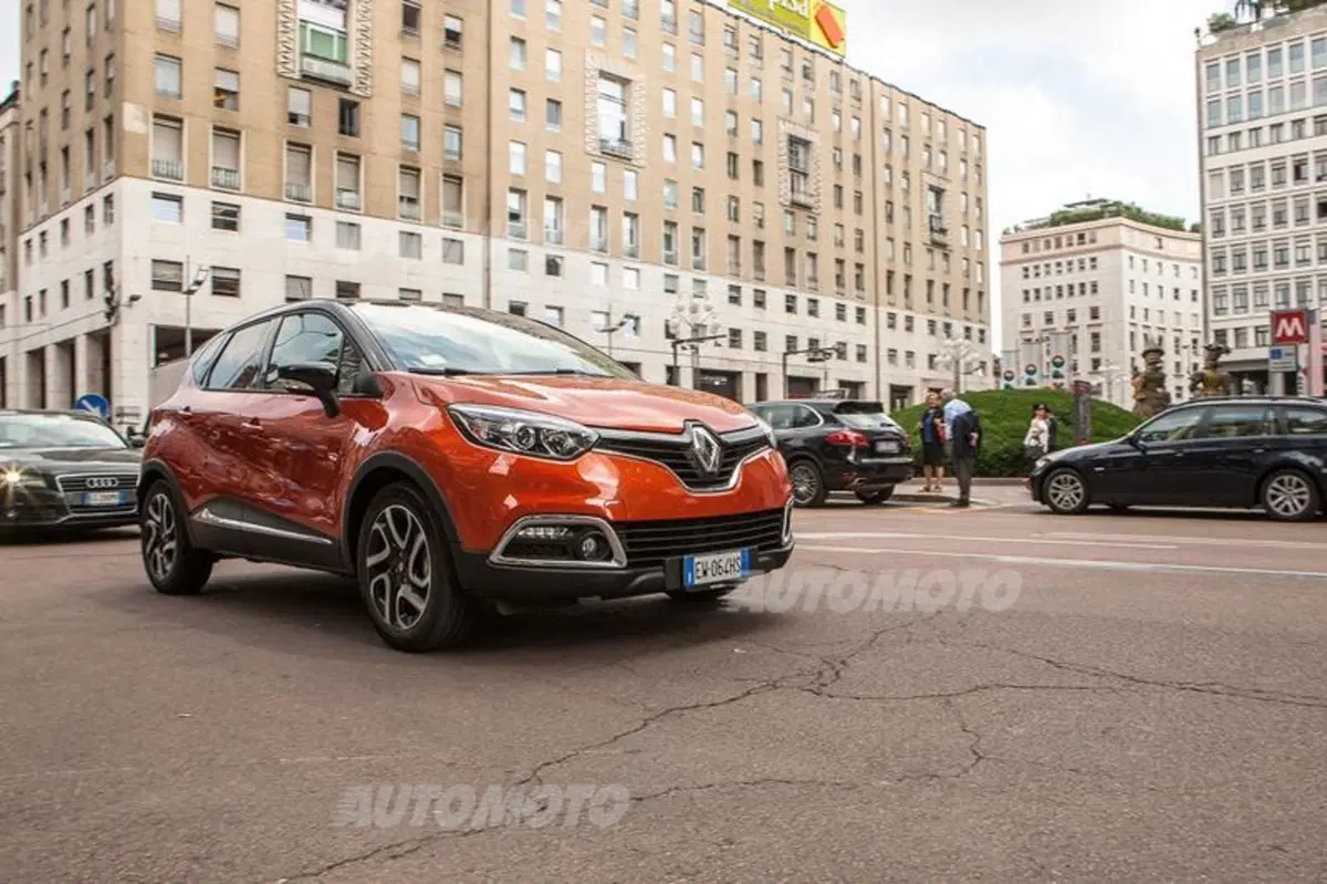Renault Captur Project Runway. Ancora più stile e personalità per la crossover francese (52)
