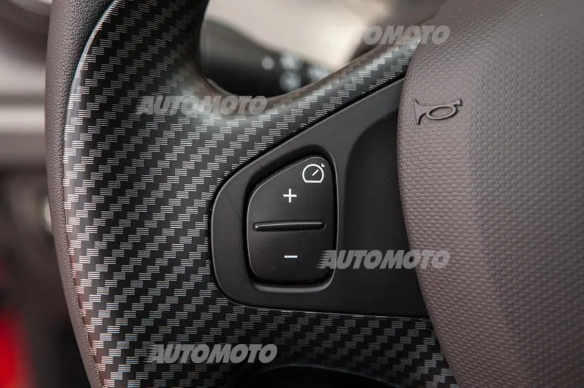 Renault Captur Project Runway. Ancora più stile e personalità per la crossover francese (74)