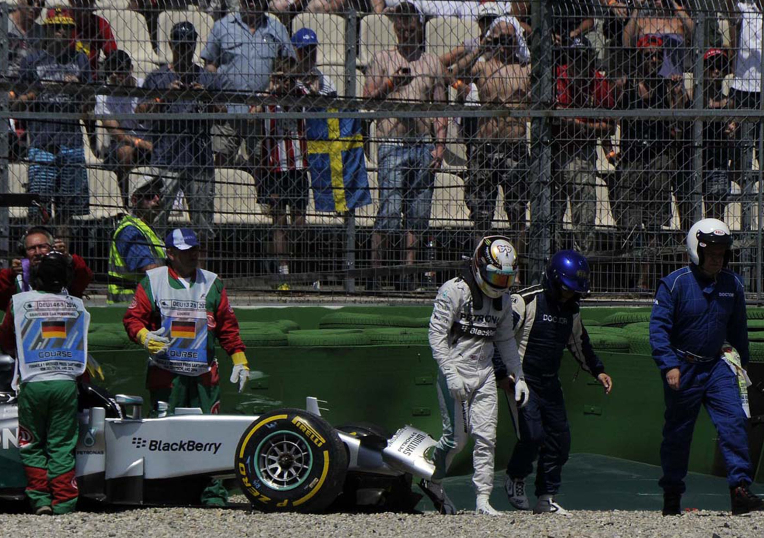 F1 Germania 2014: Hamilton sfrenato, Lauda pure. Cosa c&#039;&egrave; dietro la polemica con Brembo