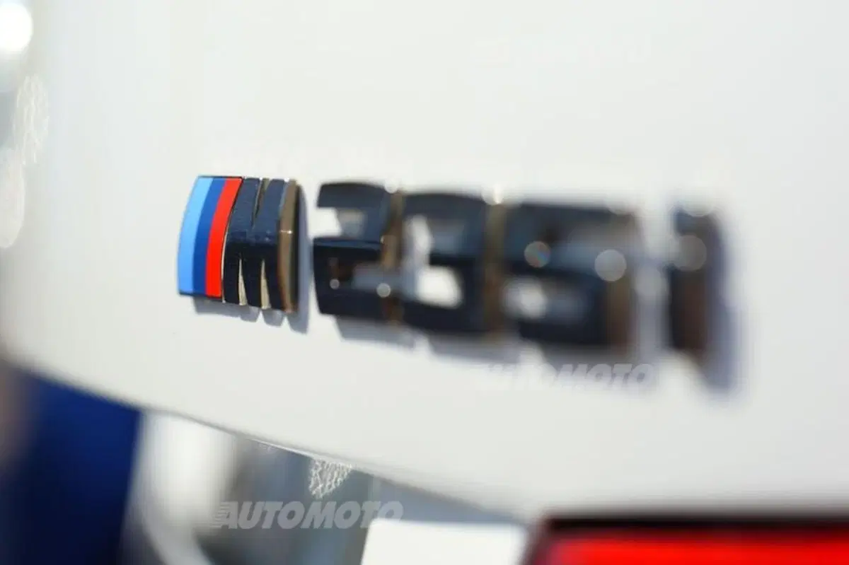 BMW M235i Track Edition: una limited edition per l'Olanda (10)
