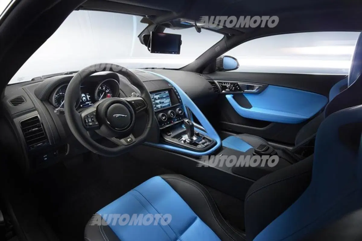 Jaguar F-Type R Coupé: una one-off speciale per il Tour de France (11)