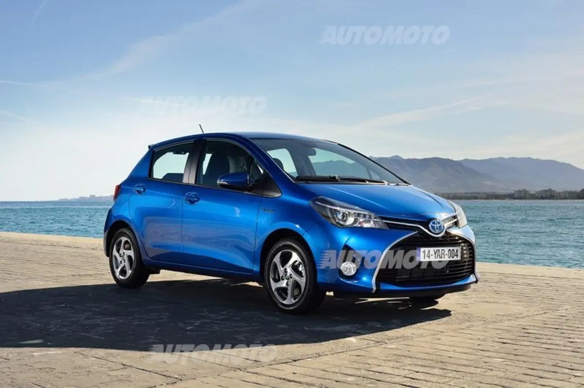 Toyota Yaris (Hybrid) restyling (29)