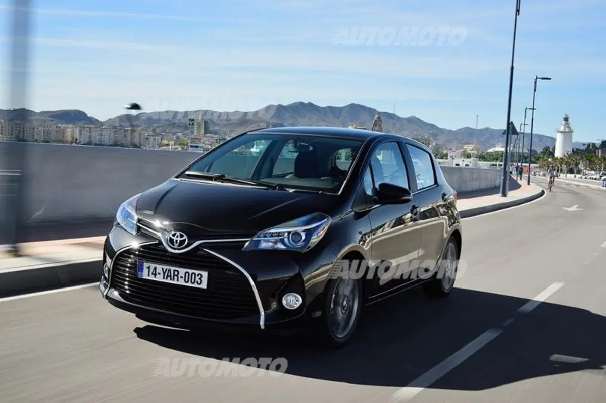 Toyota Yaris (Hybrid) restyling (35)
