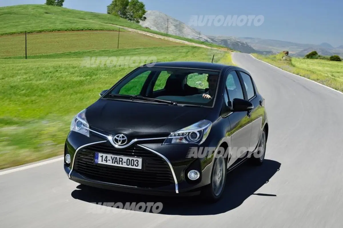 Toyota Yaris (Hybrid) restyling (38)