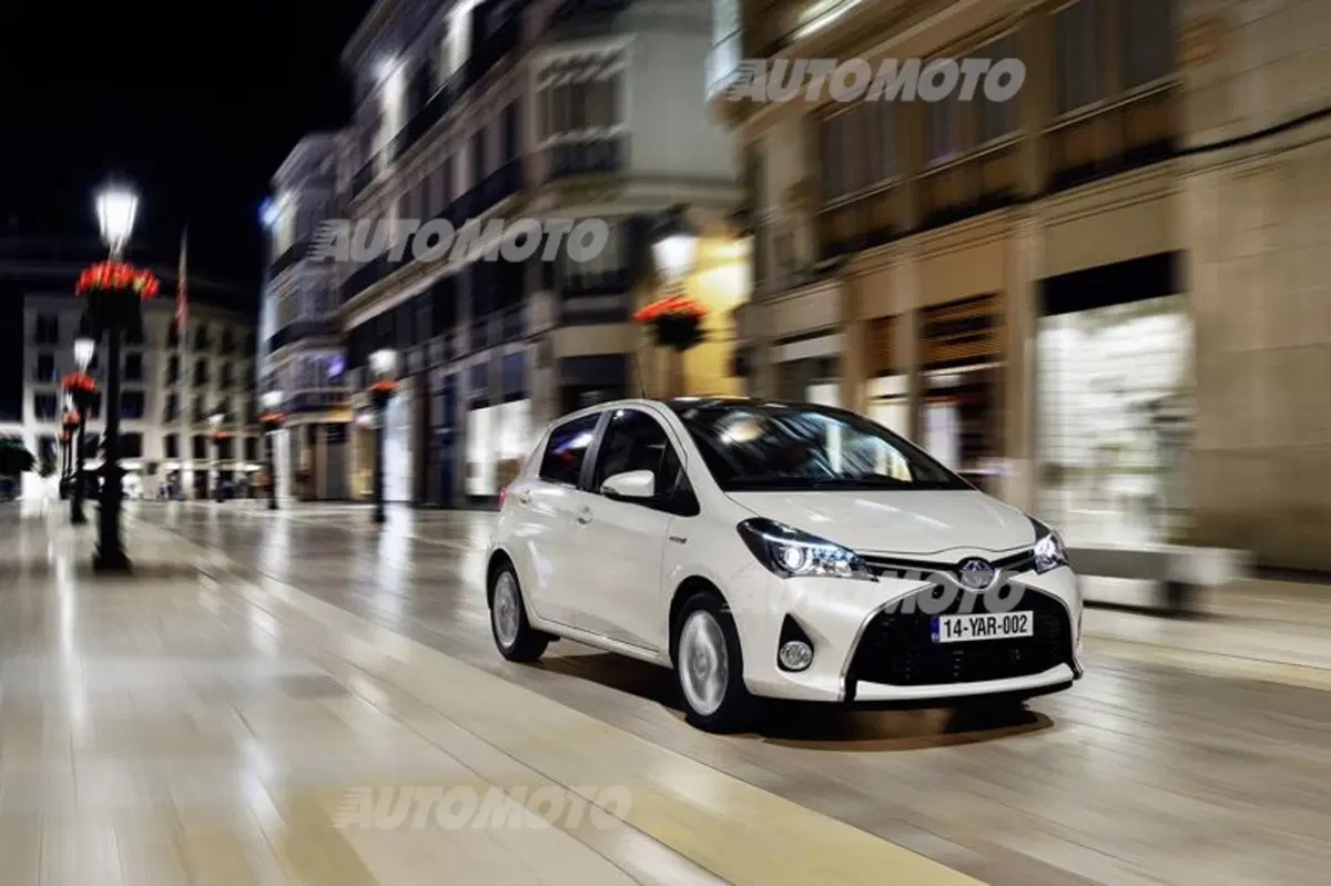 Toyota Yaris (Hybrid) restyling (43)