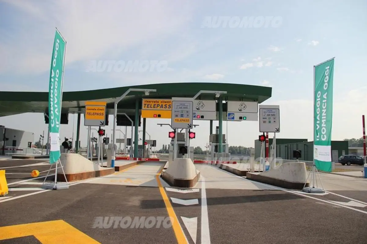 Inaugurata la BreBeMi: in anteprima sulla nuova autostrada da Brescia a Milano [video] (4)