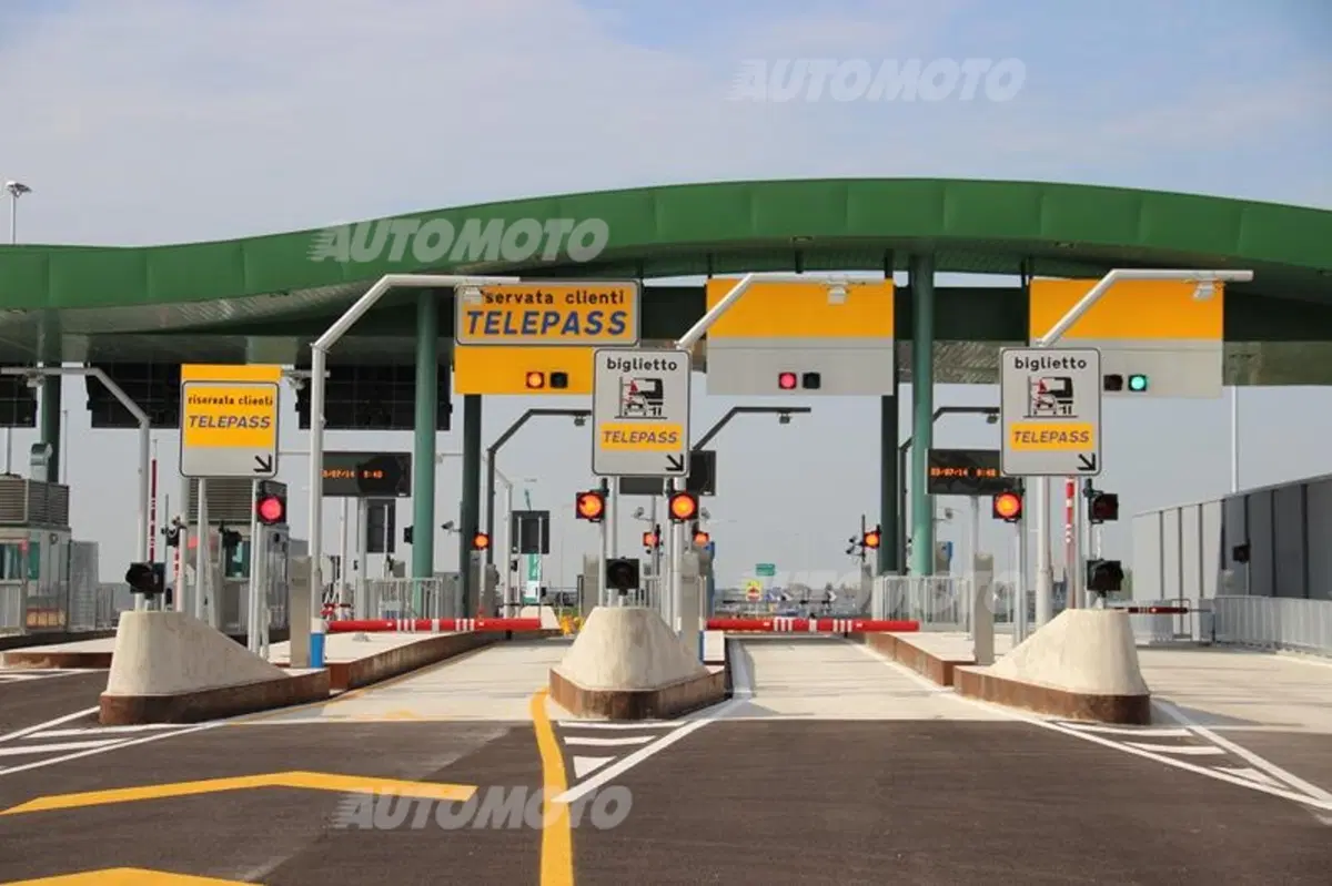 Inaugurata la BreBeMi: in anteprima sulla nuova autostrada da Brescia a Milano [video] (9)