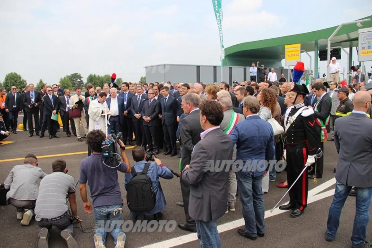 Inaugurata la BreBeMi: in anteprima sulla nuova autostrada da Brescia a Milano [video] (16)
