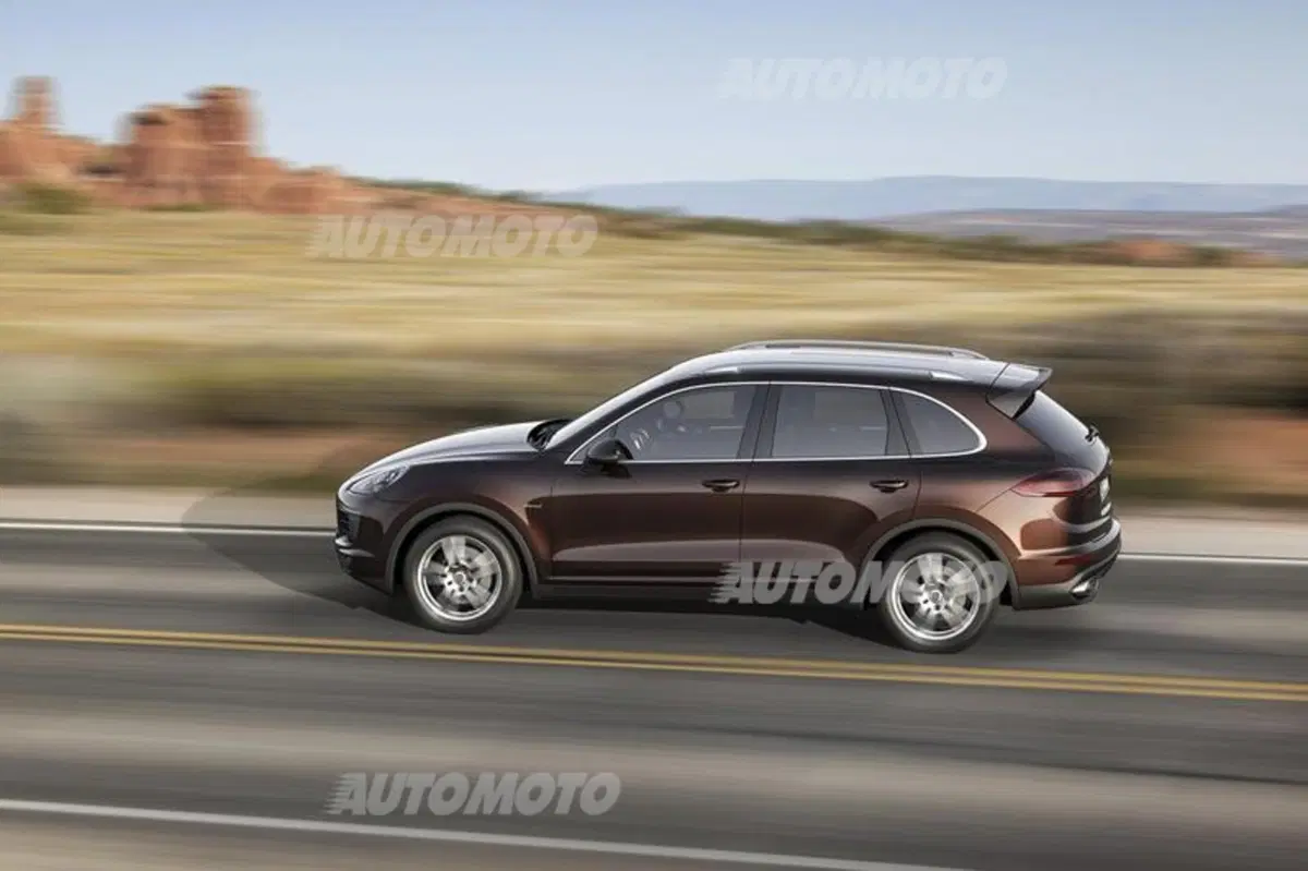 Porsche Cayenne restyling: nuovi motori, più efficienza e maggiori prestazioni (8)
