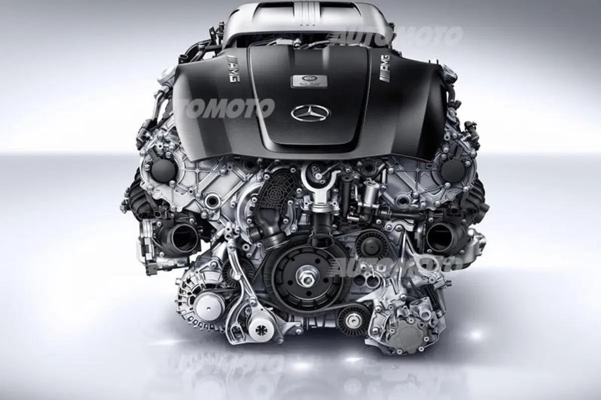 Mercedes AMG GT: svelati i dettagli del V8 da 510 CV (2)