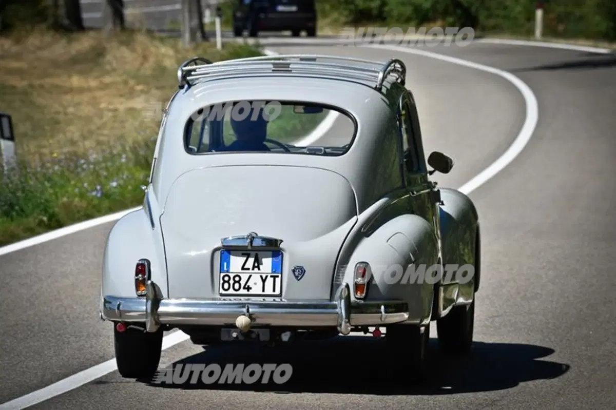 Peugeot 203, 404, 504, 205 GTI e 205 Gutmann (9)