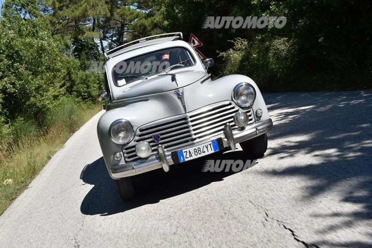 Peugeot 203, 404, 504, 205 GTI e 205 Gutmann (11)