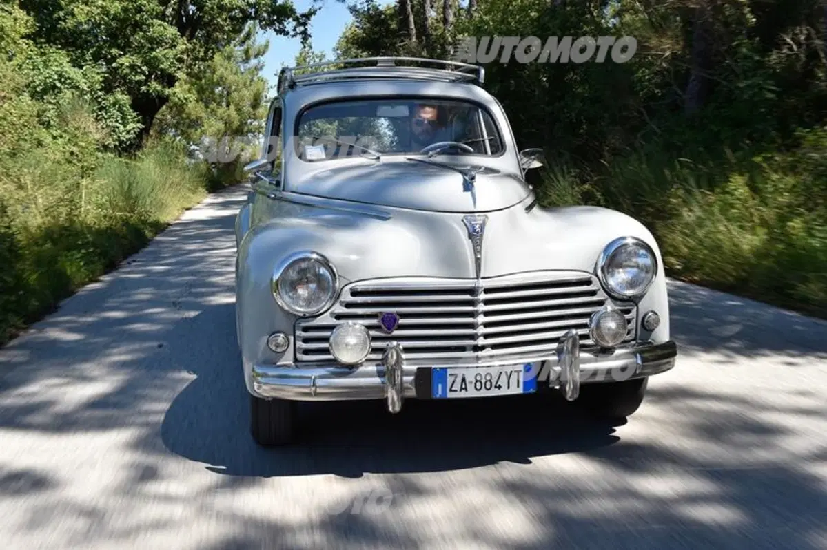 Peugeot 203, 404, 504, 205 GTI e 205 Gutmann (18)