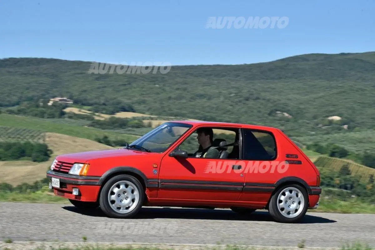 Peugeot 203, 404, 504, 205 GTI e 205 Gutmann (30)