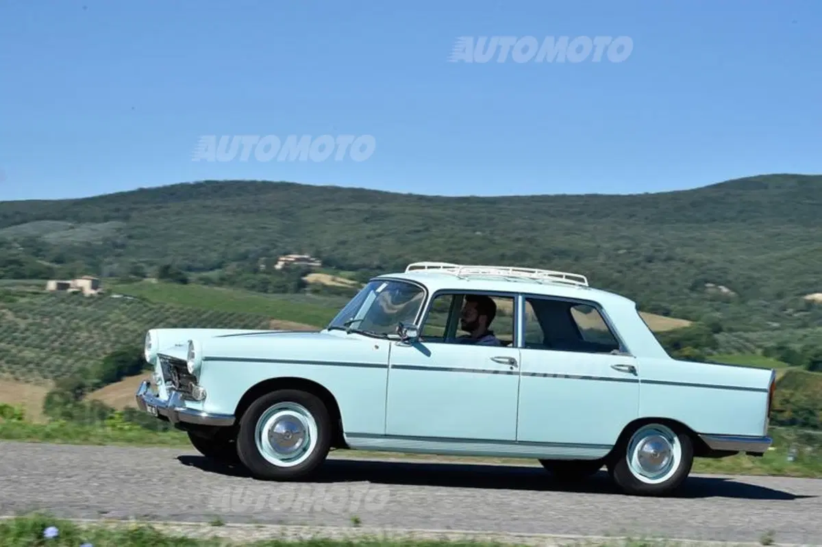 Peugeot 203, 404, 504, 205 GTI e 205 Gutmann (49)