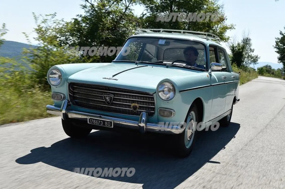 Peugeot 203, 404, 504, 205 GTI e 205 Gutmann (52)