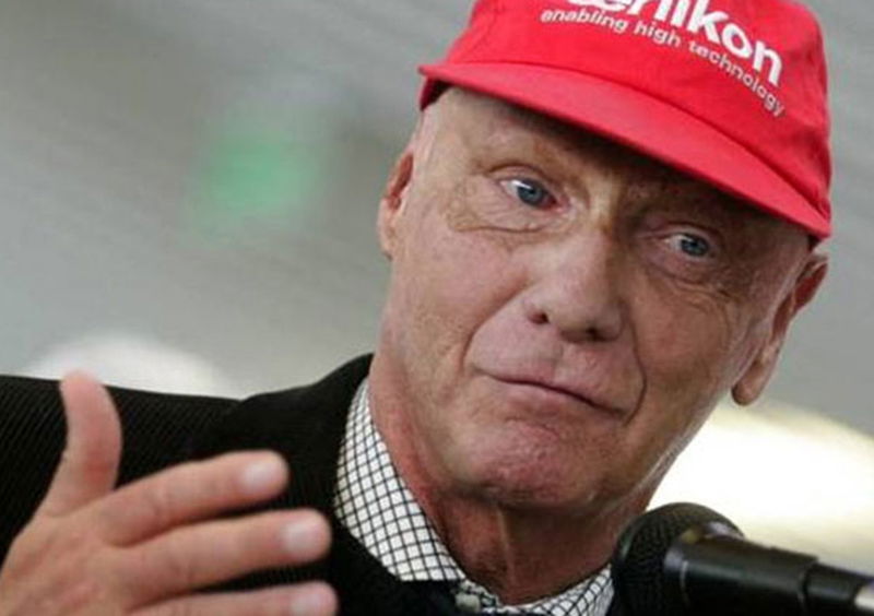 &laquo;La Ferrari? Una macchina di m...&raquo; Arrivano le scuse di Niki Lauda