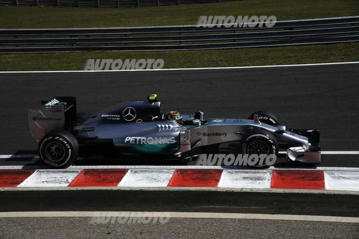 Formula 1 Ungheria 2014: le Mercedes svettano nelle libere, le Ferrari arrancano (3)