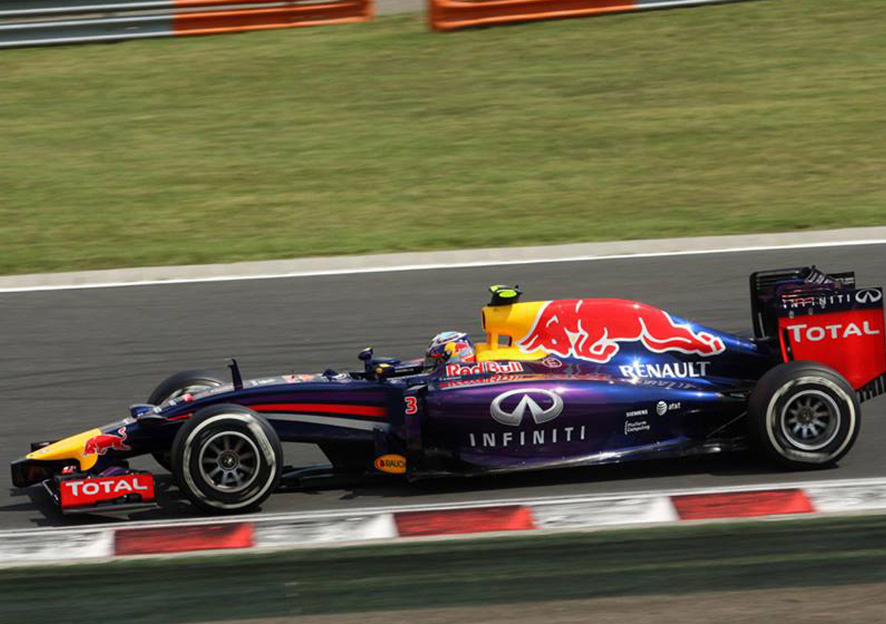Formula 1 Ungheria 2014: vince un fenomenale Ricciardo. Miracolo Alonso