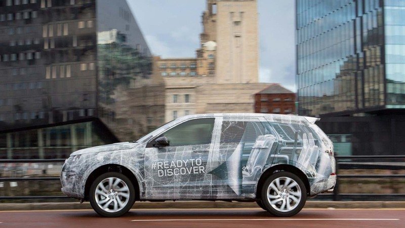 Land Rover Discovery Sport: la sette posti anticipata da una immagine &quot;spia&quot;