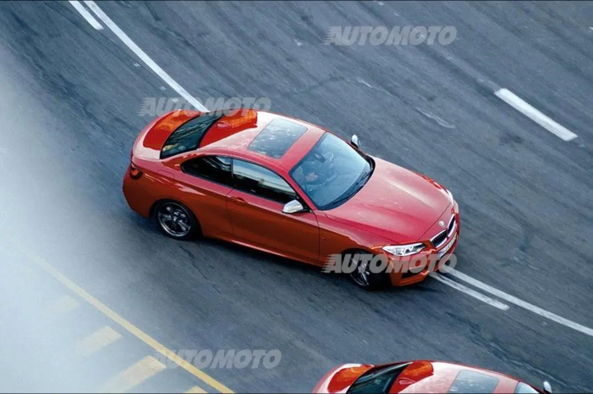 BMW M235i Coupé: a bocca aperta per lo show di "drfiting sincronizzato" [video]