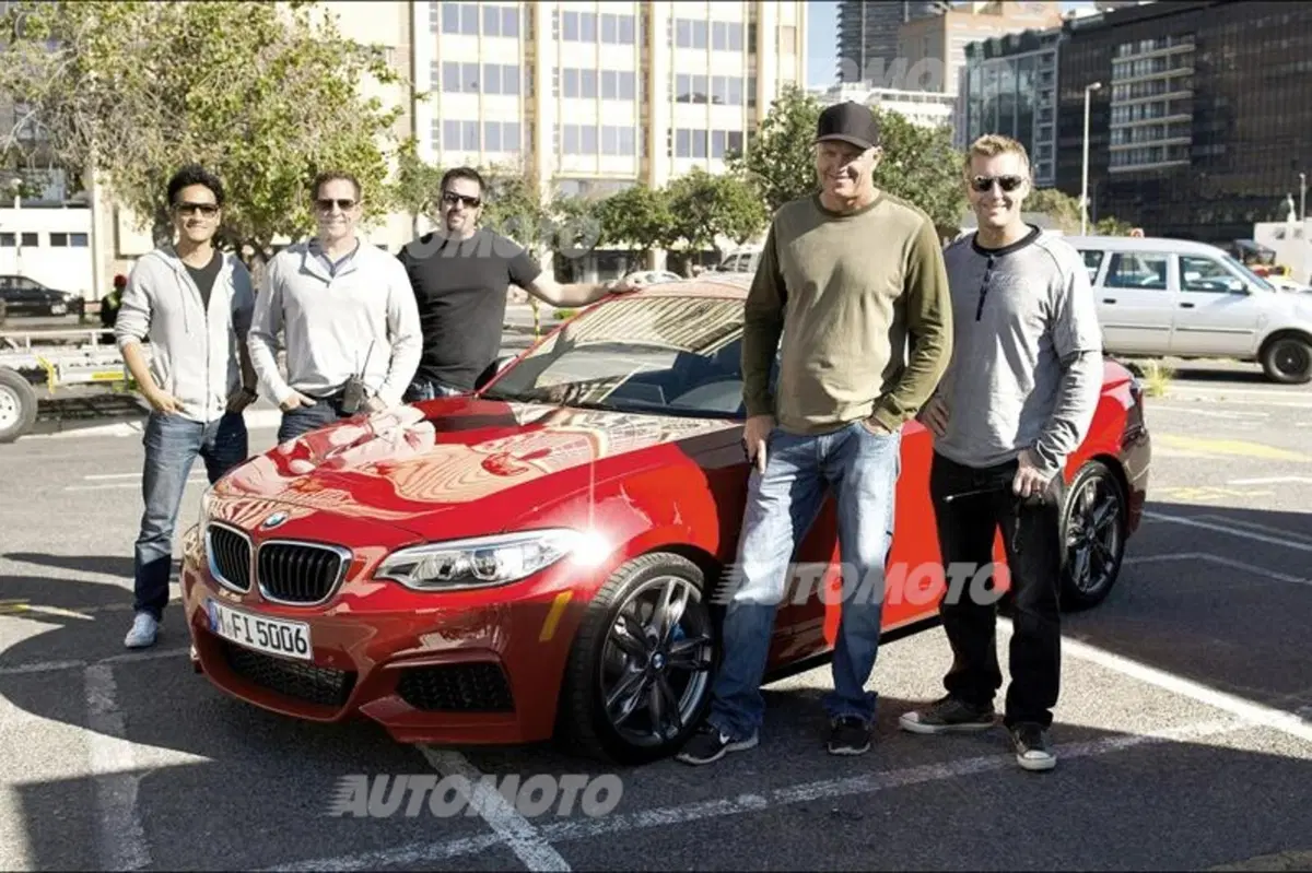BMW M235i Coupé: a bocca aperta per lo show di "drfiting sincronizzato" [video] (10)