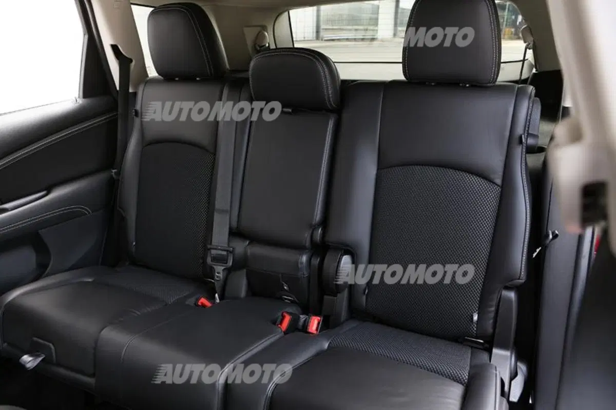 Fiat Freemont Cross (52)