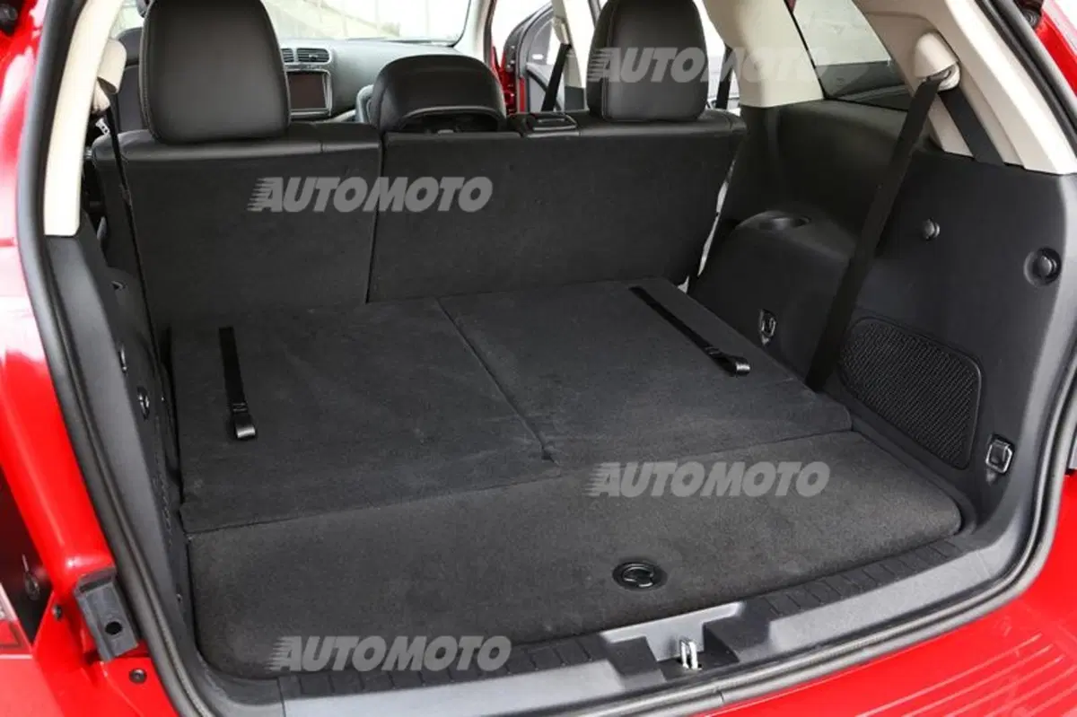 Fiat Freemont Cross (55)
