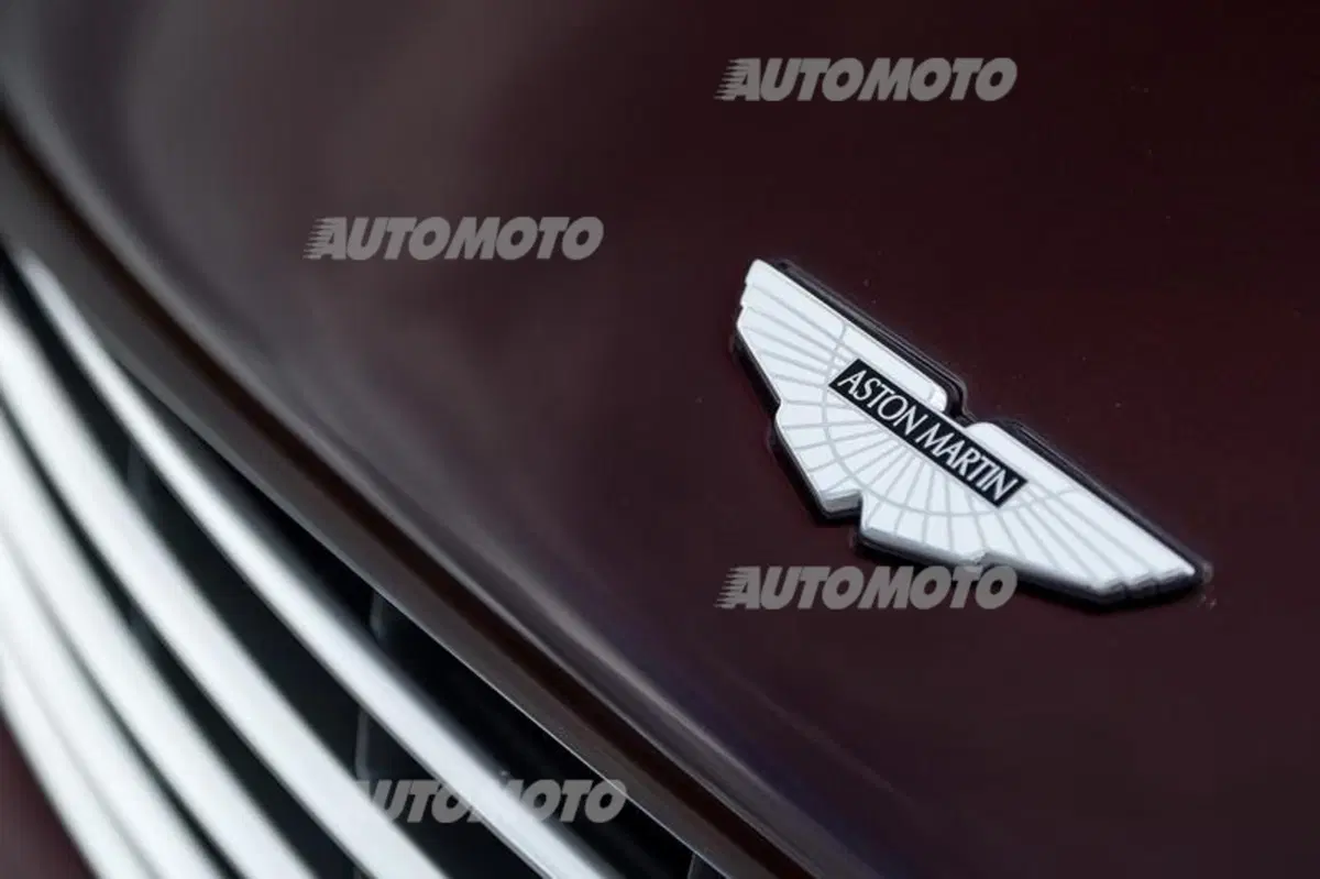 Aston Martin: un nuovo cambio a 8 rapporti per Vanquish e Rapide S (15)
