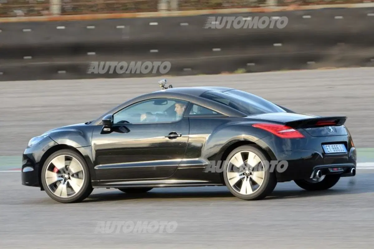 Peugeot RCZ R (6)