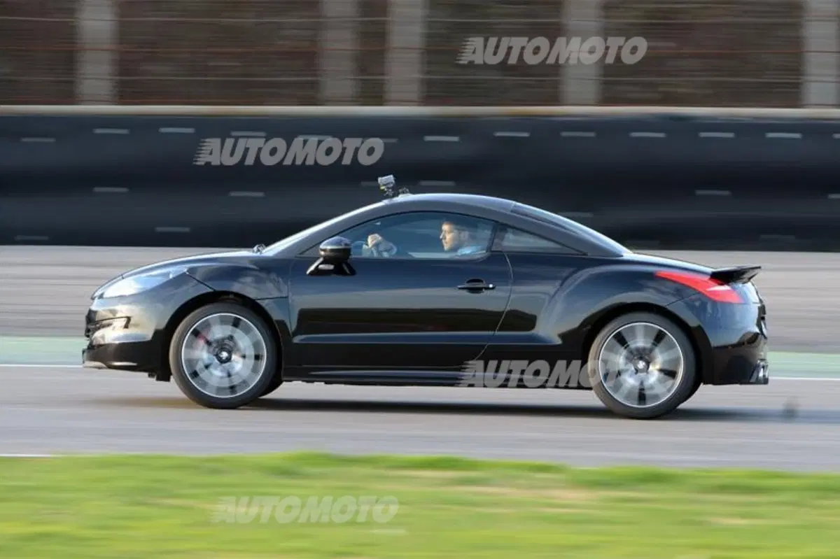 Peugeot RCZ R (7)