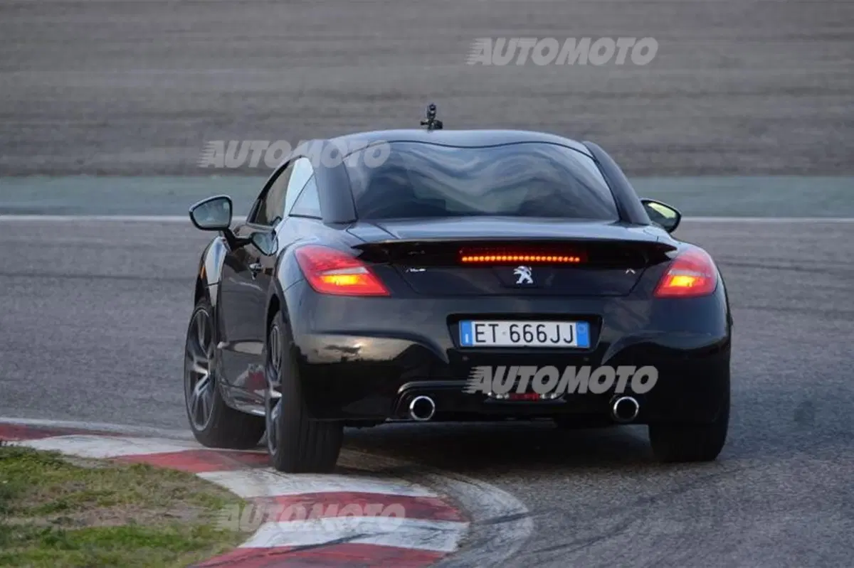 Peugeot RCZ R (8)