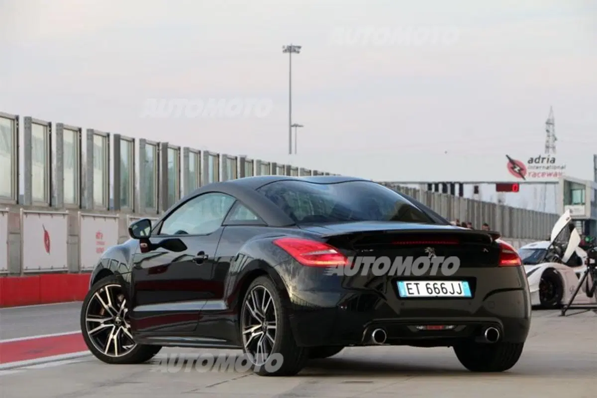 Peugeot RCZ R (15)