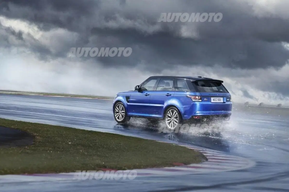 Range Rover Sport SVR: svelata definitivamente (12)