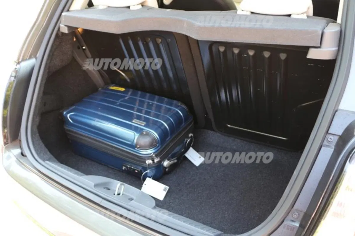 Fiat 500 Cult Tecnologica e glamour (37)