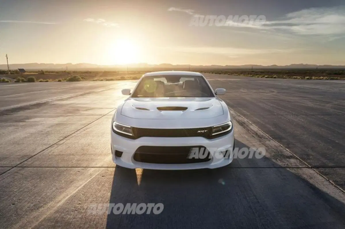 Dodge Charger SRT Hellcat (4)