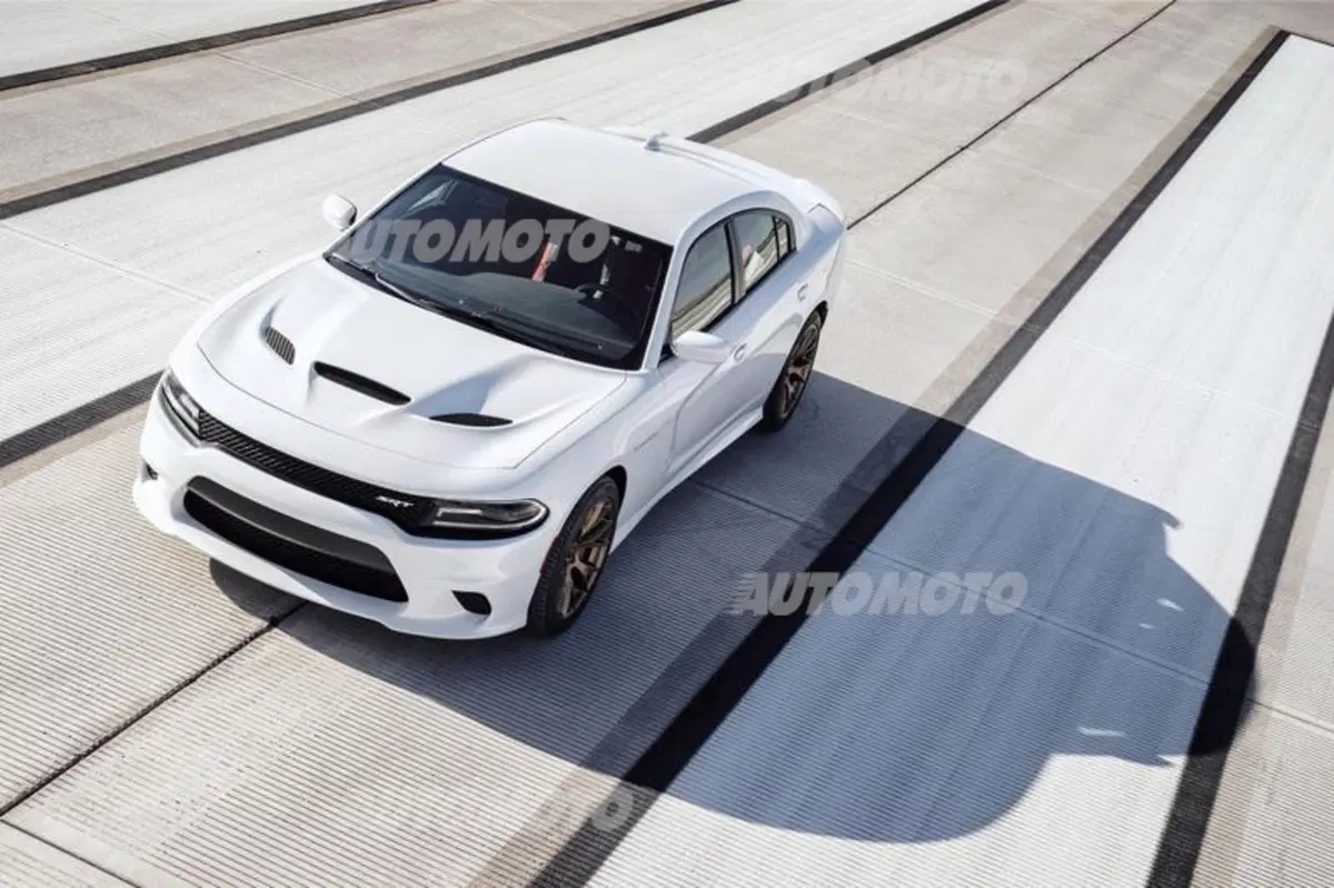 Dodge Charger SRT Hellcat (7)