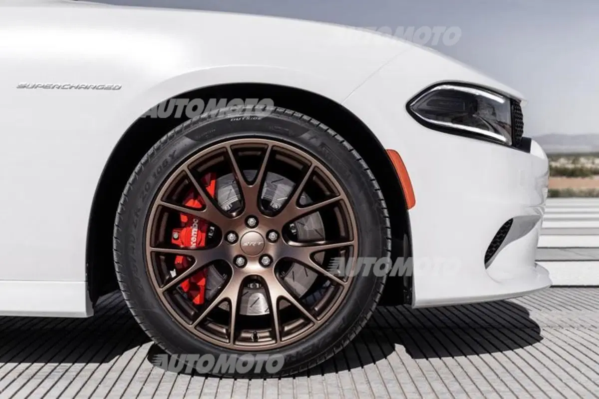 Dodge Charger SRT Hellcat (15)