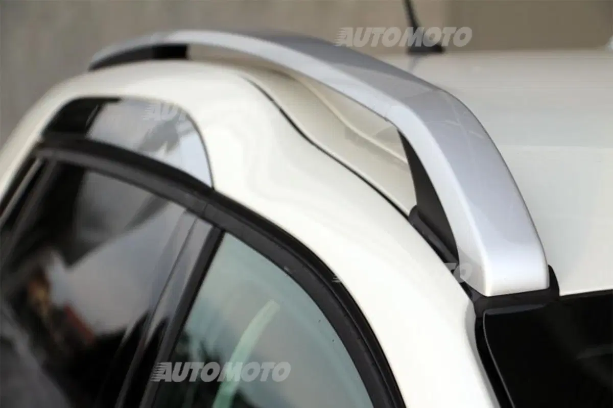 Peugeot 2008 1.6 e-HDi 115 CV (19)