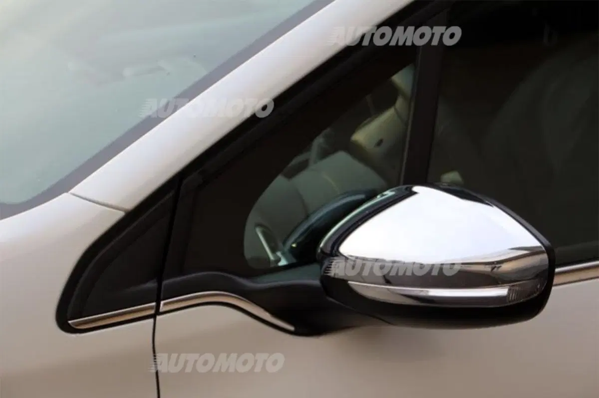 Peugeot 2008 1.6 e-HDi 115 CV (22)