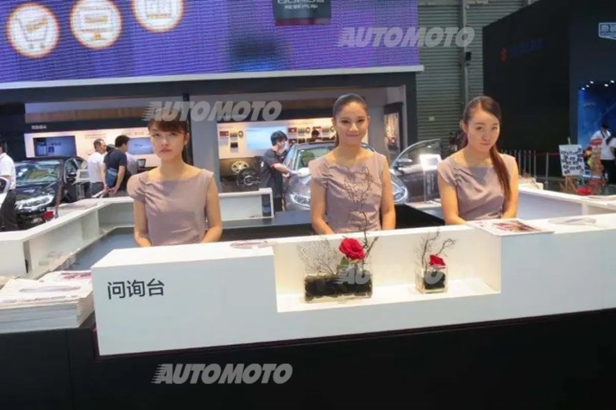 Le bellezze (a motore e non) del Salone di Shanghai-Pudong (26)