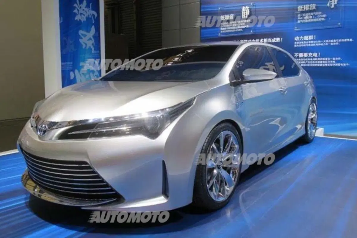 Le bellezze (a motore e non) del Salone di Shanghai-Pudong (28)