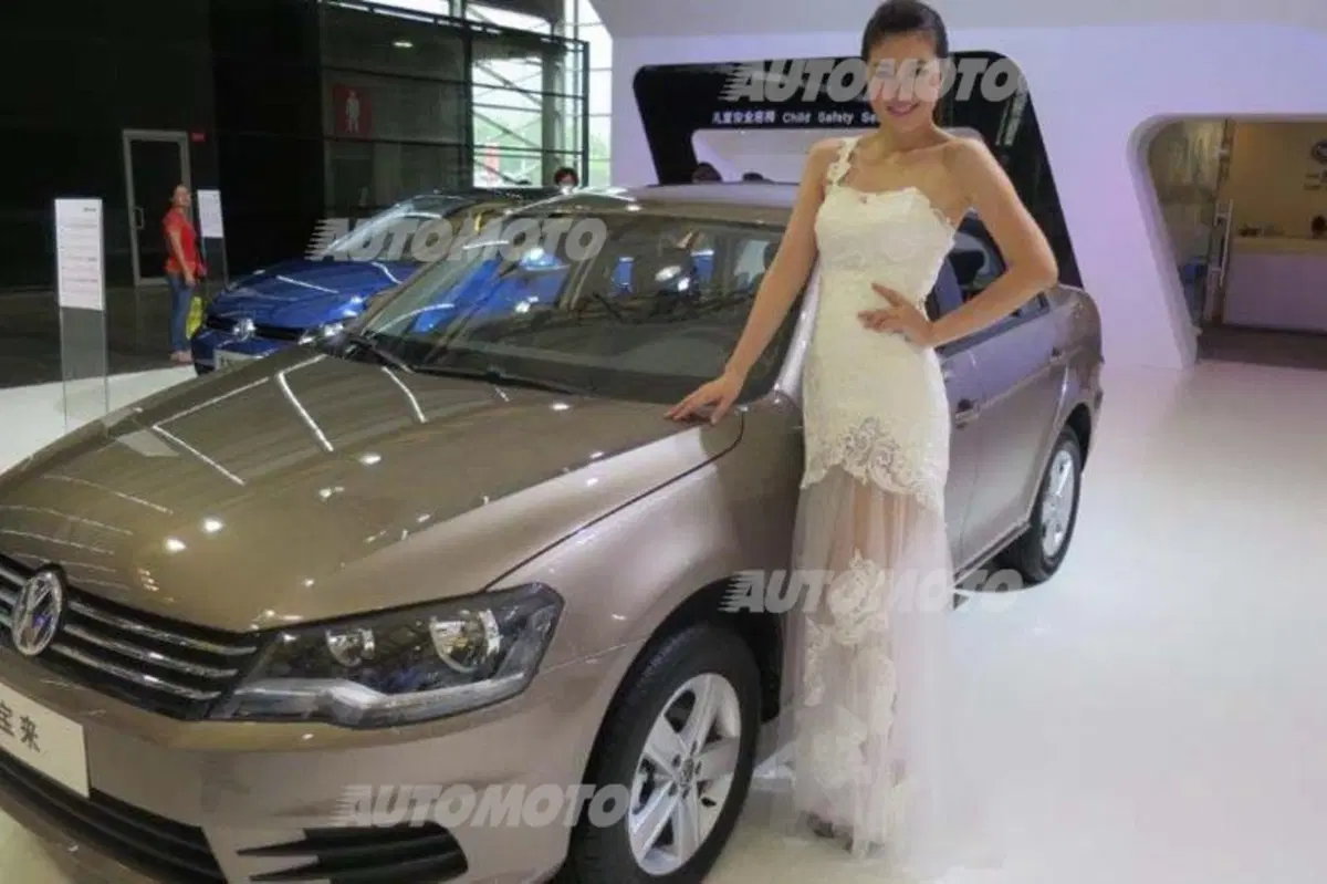 Le bellezze (a motore e non) del Salone di Shanghai-Pudong (30)