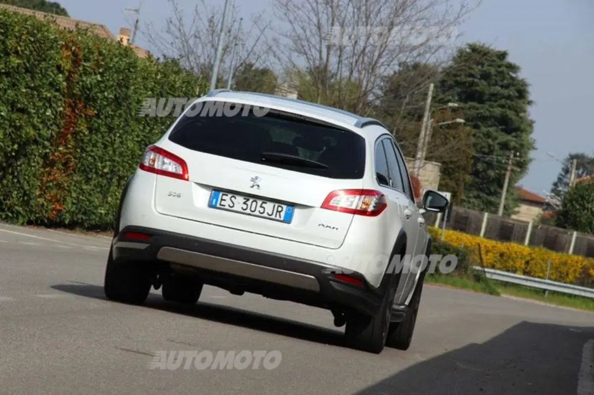 Peugeot 508 RXH (7)