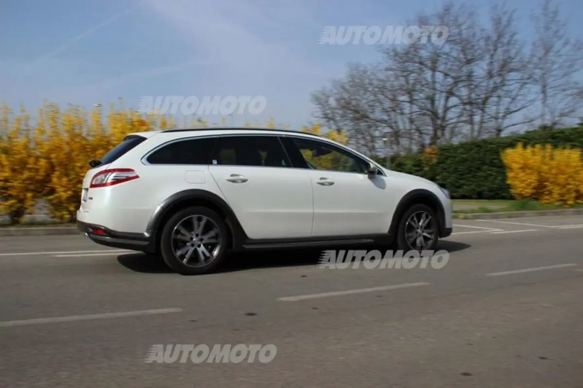Peugeot 508 RXH (9)