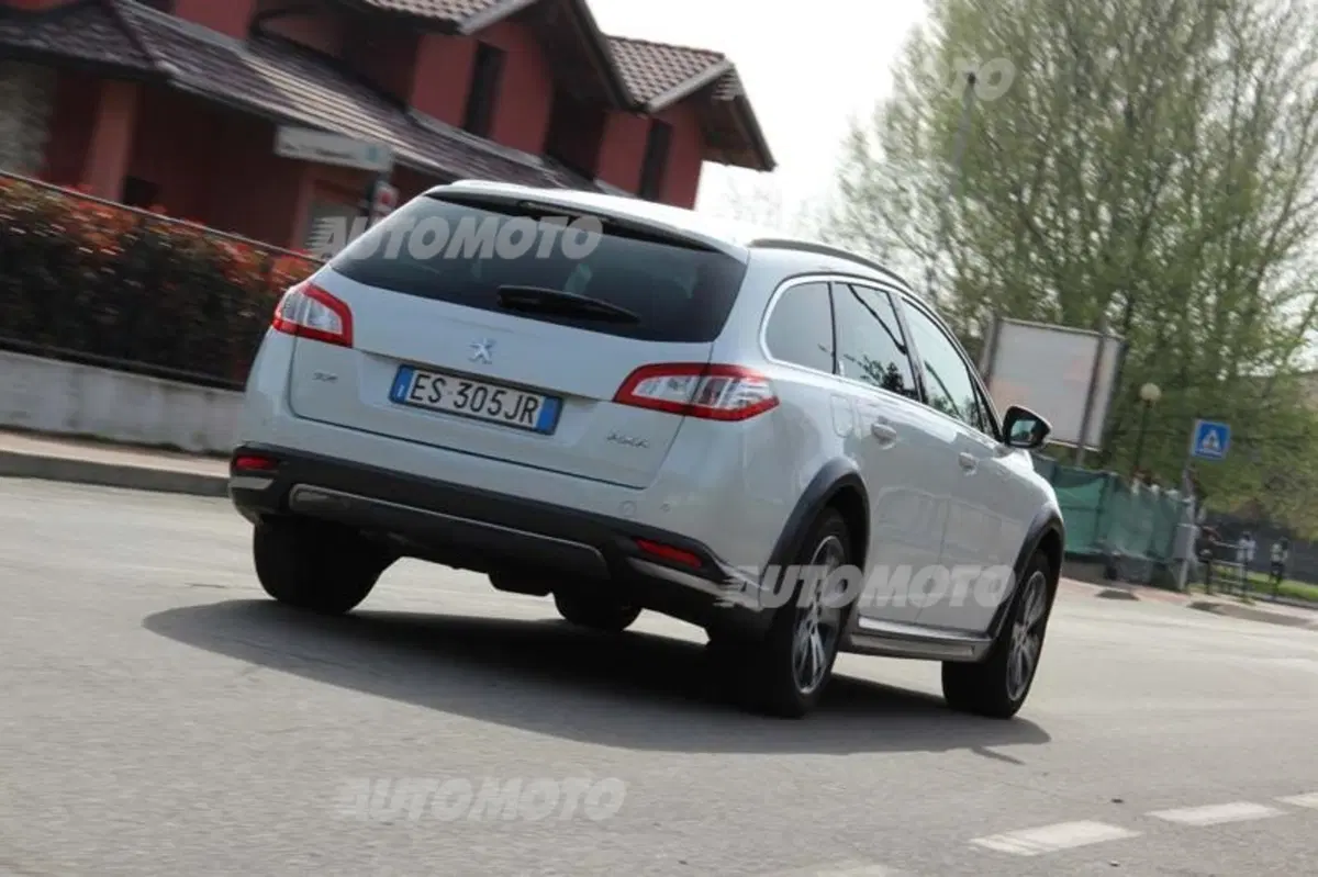 Peugeot 508 RXH (16)