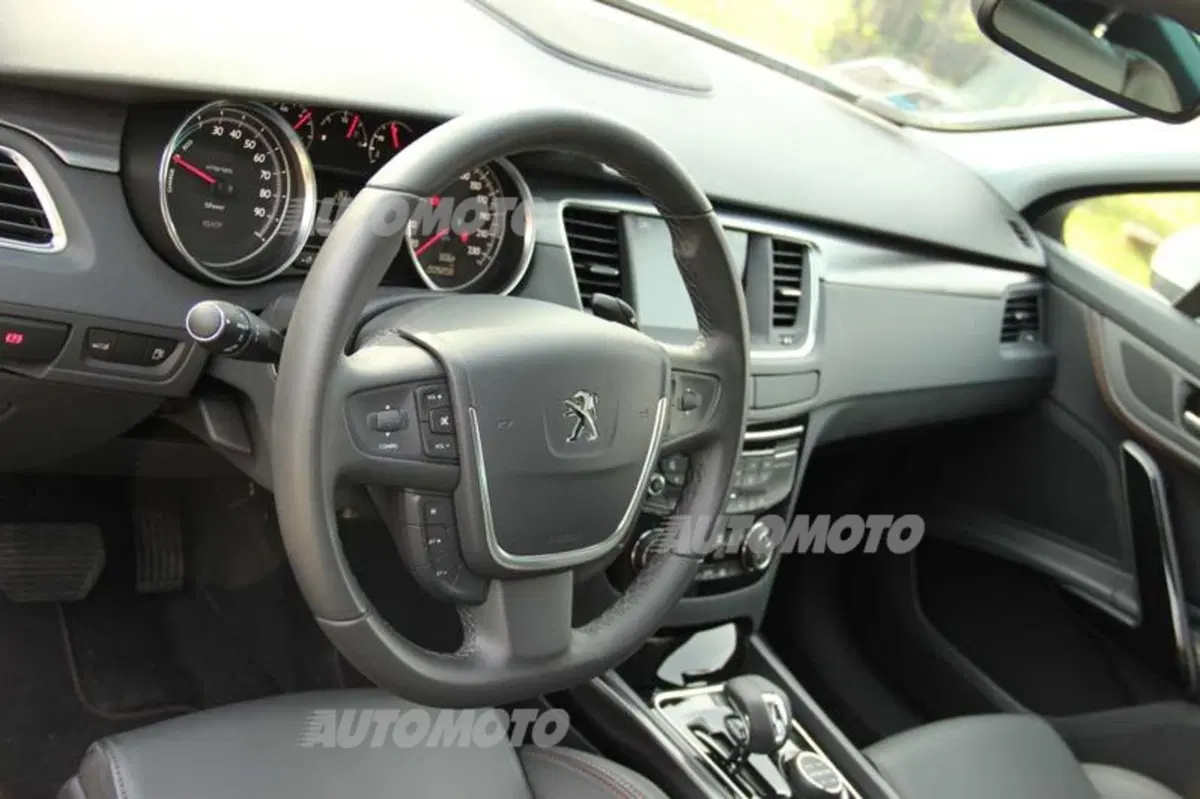 Peugeot 508 RXH (25)