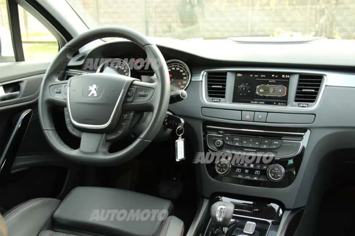 Peugeot 508 RXH (26)